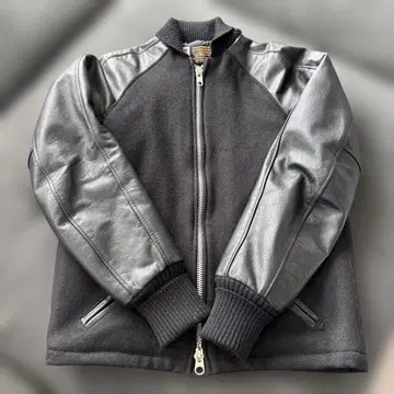 SKOOKUM 소매 가죽 바시티 자켓 블랙 사이즈 34