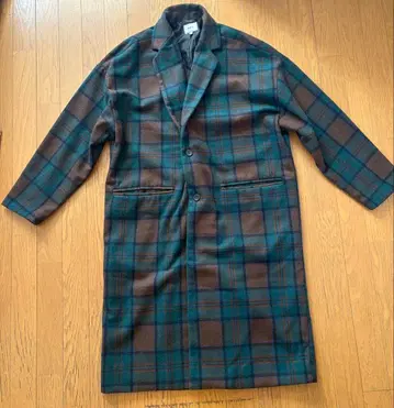 새상품급 후즈후 갤러리 W.W.G 체크 무늬 롱 코트 M 사이즈