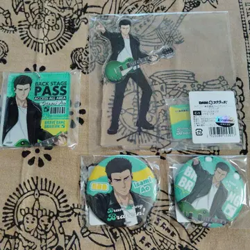 용기 폭발 번 브레이번 DMM 이사미 아크릴 스탠드 키링 캔뱃지