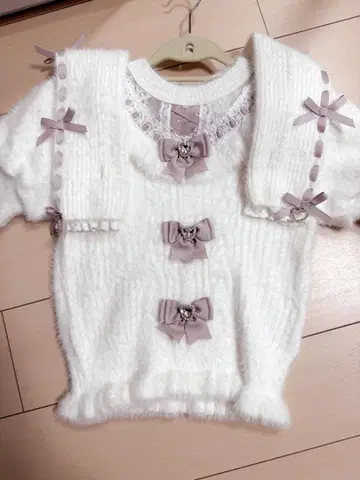 LIZLISA 리즈리사 암워머 3 리본 니트 화이트