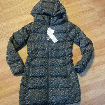 새상품 S 유니클로 스트레치 다운 레오파드 UNIQLO DOWN