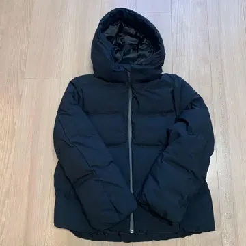 유니클로 심리스 다운 S