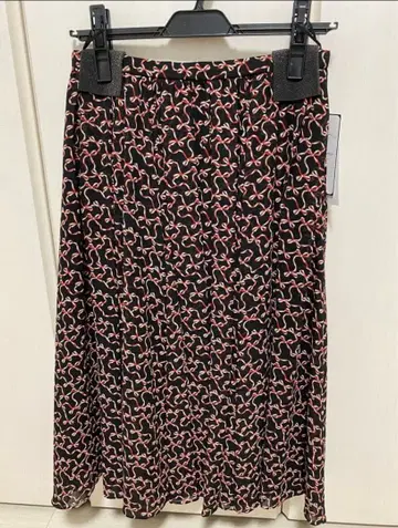 주말 한정판 가격 인하 새상품 쿠미쿄쿠 리본 프린트 쉬폰 플레어 스커트