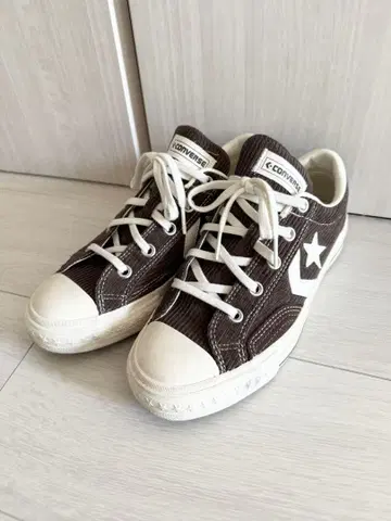 CONVERSE 브라운 코듀로이 스니커즈