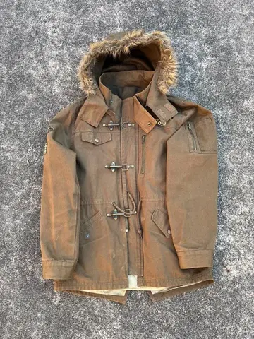 퍼 달린 파이어맨 자켓