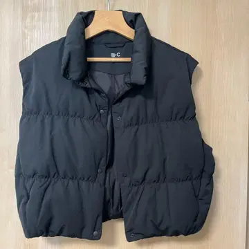 유니클로C 다운 베스트 L 사이즈