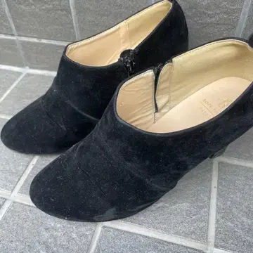 블랙 스웨이드 부티 38