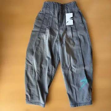 택 포함 새상품 SUPERLADY 번개 자수 데님 팬츠