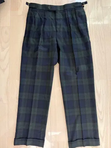 새상품급 발리 브리켄 빔즈 별주 2 플리츠 블랙워치 팬츠