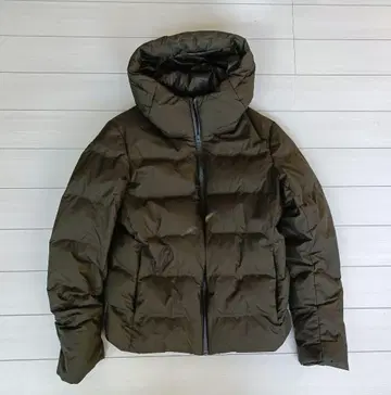 유니클로 심리스 다운 남성용 S