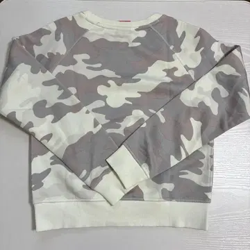 뉴발란스 카모플라쥬 트레이닝복 M 사이즈