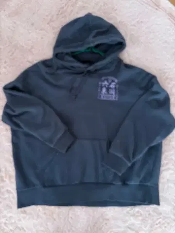 SixTONES 후드 부착 후드티