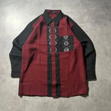 빈티지 레드 절개 아트 패턴 디자인 긴팔 셔츠