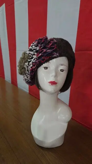 플라워 모티브 베레모