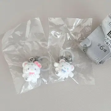 산리오 복슬복슬 스노우 메지루시 액세서리 시나모롤 헬로키티 2개 세트