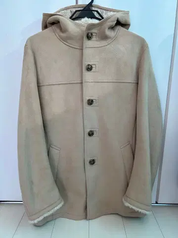 유니클로 합성 피혁 Synthetic Leather 보아 코트 베이지 L