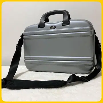 컨디션 최상 제로 할리버튼 2way 숄더 백 소프트 브리프 케이스