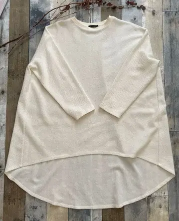 [ 새상품급 ] 미즈이로 인드 풀오버 아이보리