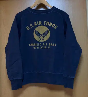 버즈릭슨 U.S. AIR FORCE 네이비 맨투맨