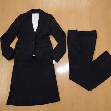 [ 미사용 택 포함 ] 스트라이프 비즈니스 정장 3세트 S