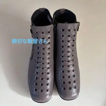 새상품 일본제 [친절한 신발 가게] 가죽 숏부츠 24.5cm