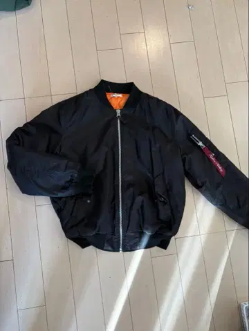 Nylaus 블랙 플라이트 자켓 M