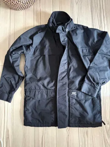 Helly Hansen 블랙 마운틴 파카 S