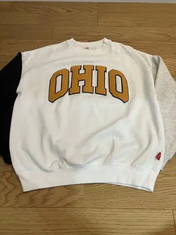 POWER TO THE PEOPLE OHIO 로고 맨투맨 M