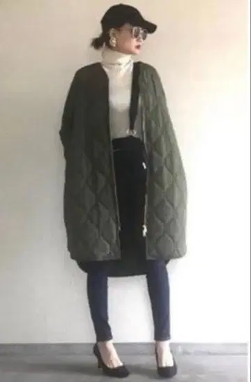 Emma Taylor 블랙 퀼팅 자켓 탈부착 라이너 포함