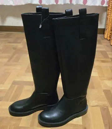 새상품 미사용 ZARA 블랙 롱 부츠 합성 피혁