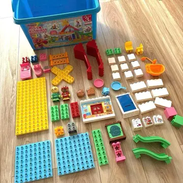 호빵맨 빵 공장과 미끄럼틀 집 블록 바구니