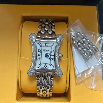 MISANI 엘르미타주 시계