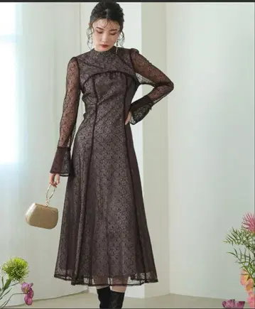 [Kana] 기하학 패턴 레이스 백 오픈 원피스