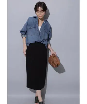 종이상자 타이트 스커트