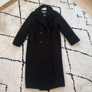 ZARA 엑스트라 롱 페이크 보아 코트