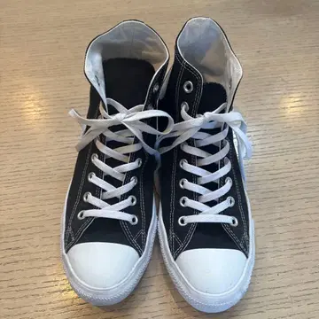 Converse 블랙 하이컷 스니커즈