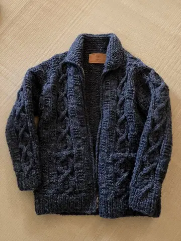 CANADIAN SWEATER 100% 울 다크 그레이 40 사이즈