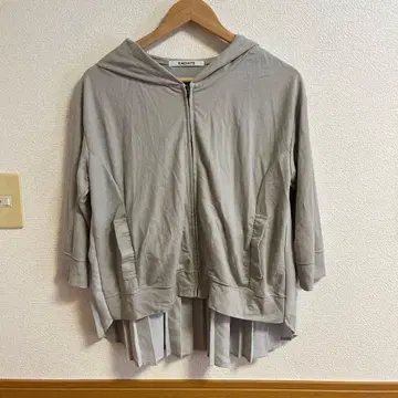 RADIATE 후드 부착 그레이 후드티