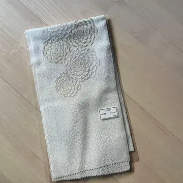 미사용 새상품 장식 탈부착 카라 성인식 결혼식