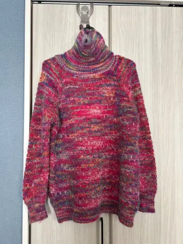 멀티 컬러 터틀넥 스웨터