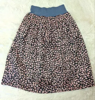 LUCYPEARL 루시펄 꽃무늬 롱 플레어 스커트