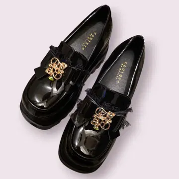 couture BY ROJITA 모노그램 리본 통굽 로퍼