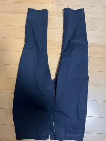 BEAMS 스트레치 테이퍼드 치노 네이비 M