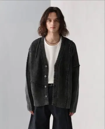 HARE 피그먼트 스티치 니트 가디건