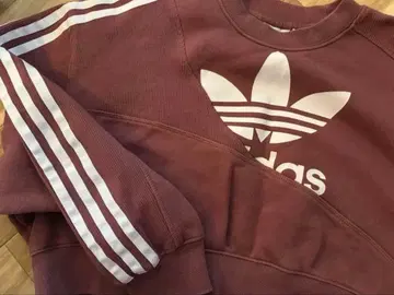 adidas 크롭 맨투맨