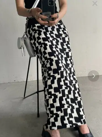 AlC 뉴앙스 패턴 롱 스커트 완판일