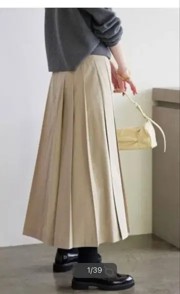 [네고 불가] SLOBE IENA 로우라이즈 플리츠 스커트