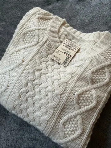 무인양품 메리노울 아란 패턴 스웨터 (새상품)