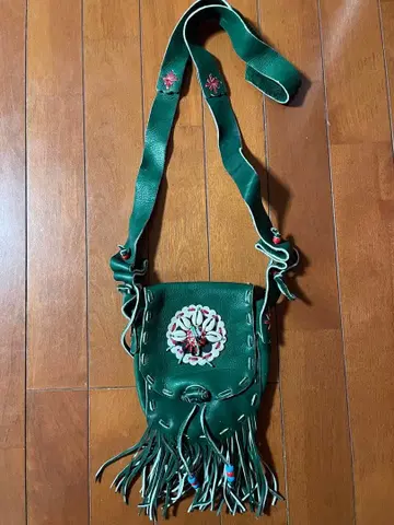 네이티브 아메리칸 가죽 프린지 숄더백