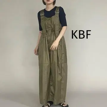 미사용 새상품 2025 KBF 원피스 점프 스커트 밀리터리 카키